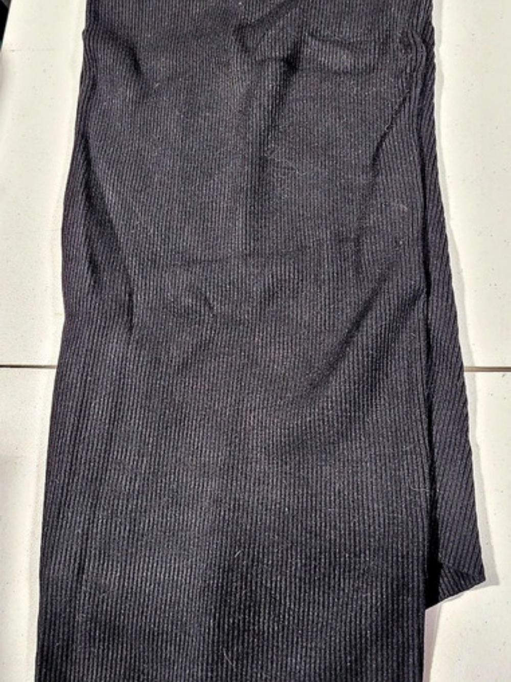 dee elly Ribbed Skirt in Black Size Medium Like New - Picture 2 of 4